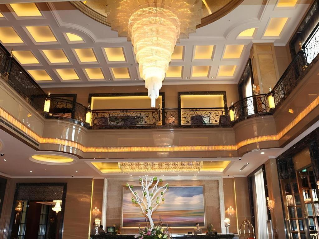 Chateau Starriver Guangzhou Peninsula Exterior foto