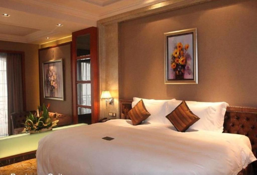 Chateau Starriver Guangzhou Peninsula Exterior foto