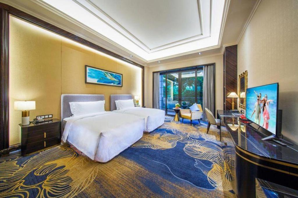 Chateau Starriver Guangzhou Peninsula Exterior foto